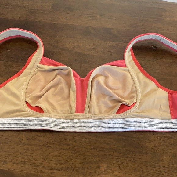Lululemon athletic sports bra - Picture 7 of 11